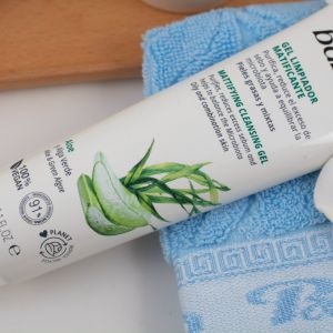 GEL RỬA MẶT LÔ HỘI BABARIA
